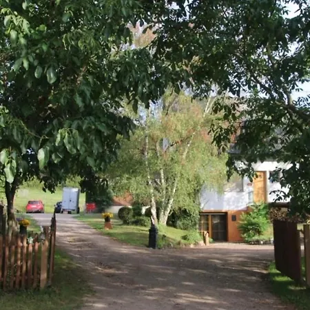 民宿 Kemenate Gechaichnishof 7born