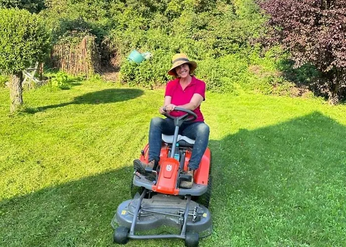 Kemenate Gechaichnishof 7born * Maring-Noviand